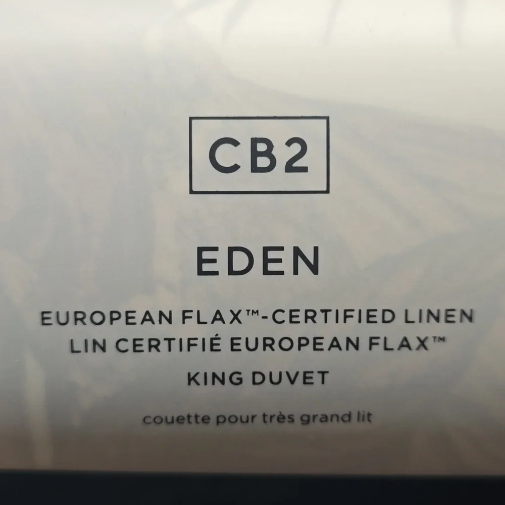 CB2 exclusive classic